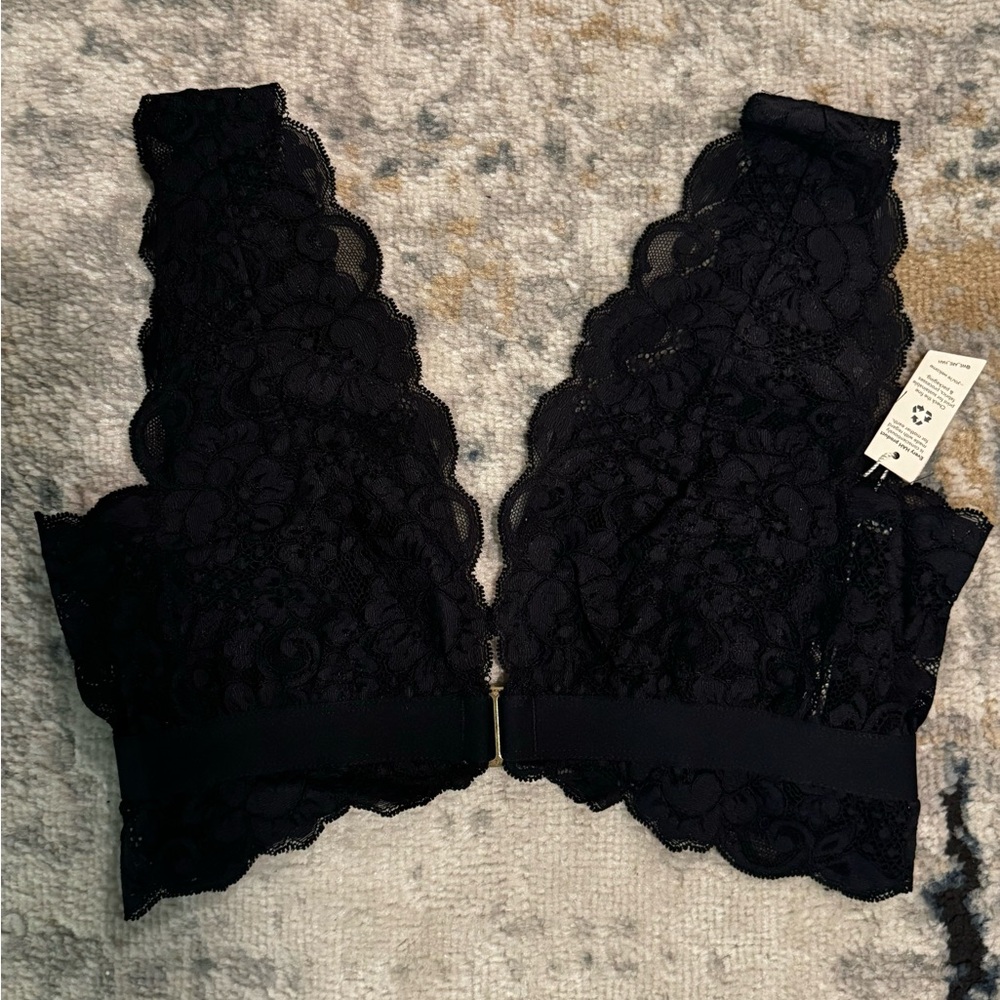 WE ARE HAH got ur back lace bralette - Picture 4 of 5